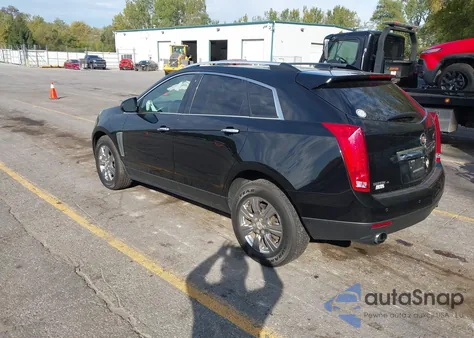 2015 Cadillac Srx Luxury Collection z USA, uszkodzony, nr VIN 3GYFNEE34FS560658